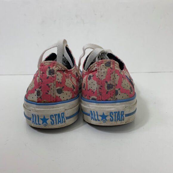 Converse Women’s Pink Sheep Print Low Top Sneakers Size 6 - Picture 4 of 8
